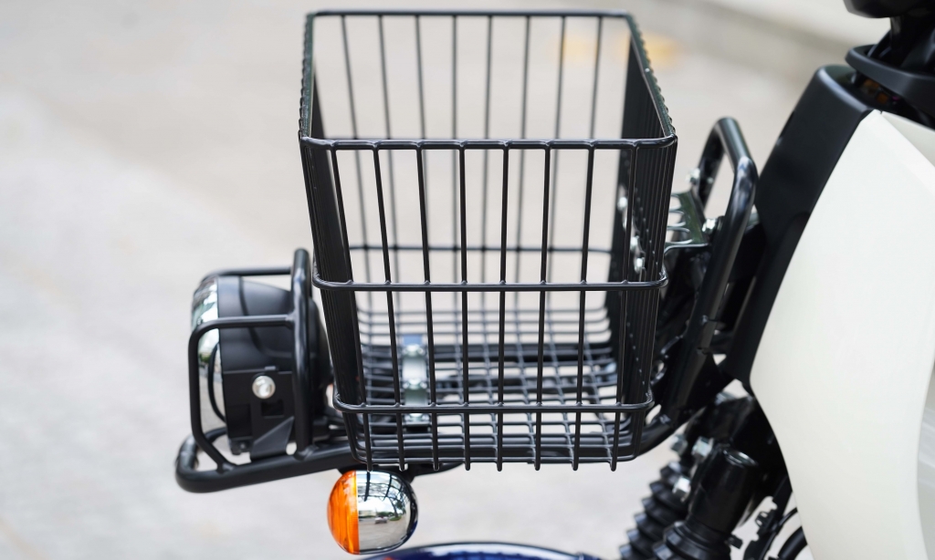 Phiên bản giao hàng Honda Super Cub Pro nhập khẩu Nhật lần đầu có mặt tại Việt Nam